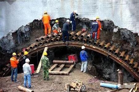 泗阳隧道钢花管支护案例